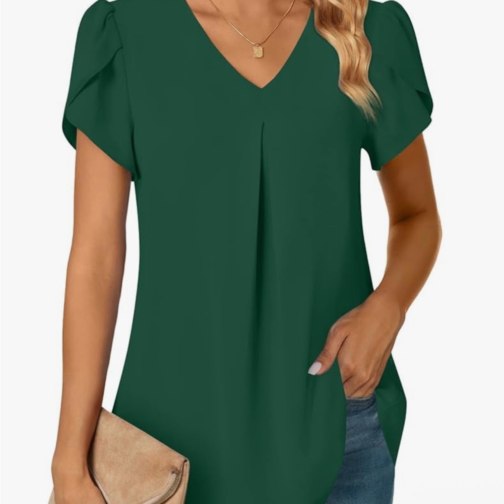 Chic Forest Green V-Neck Blouse